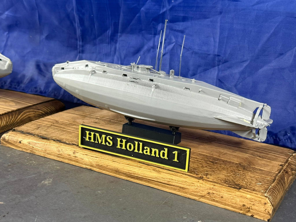 HMS HOLLAND 1